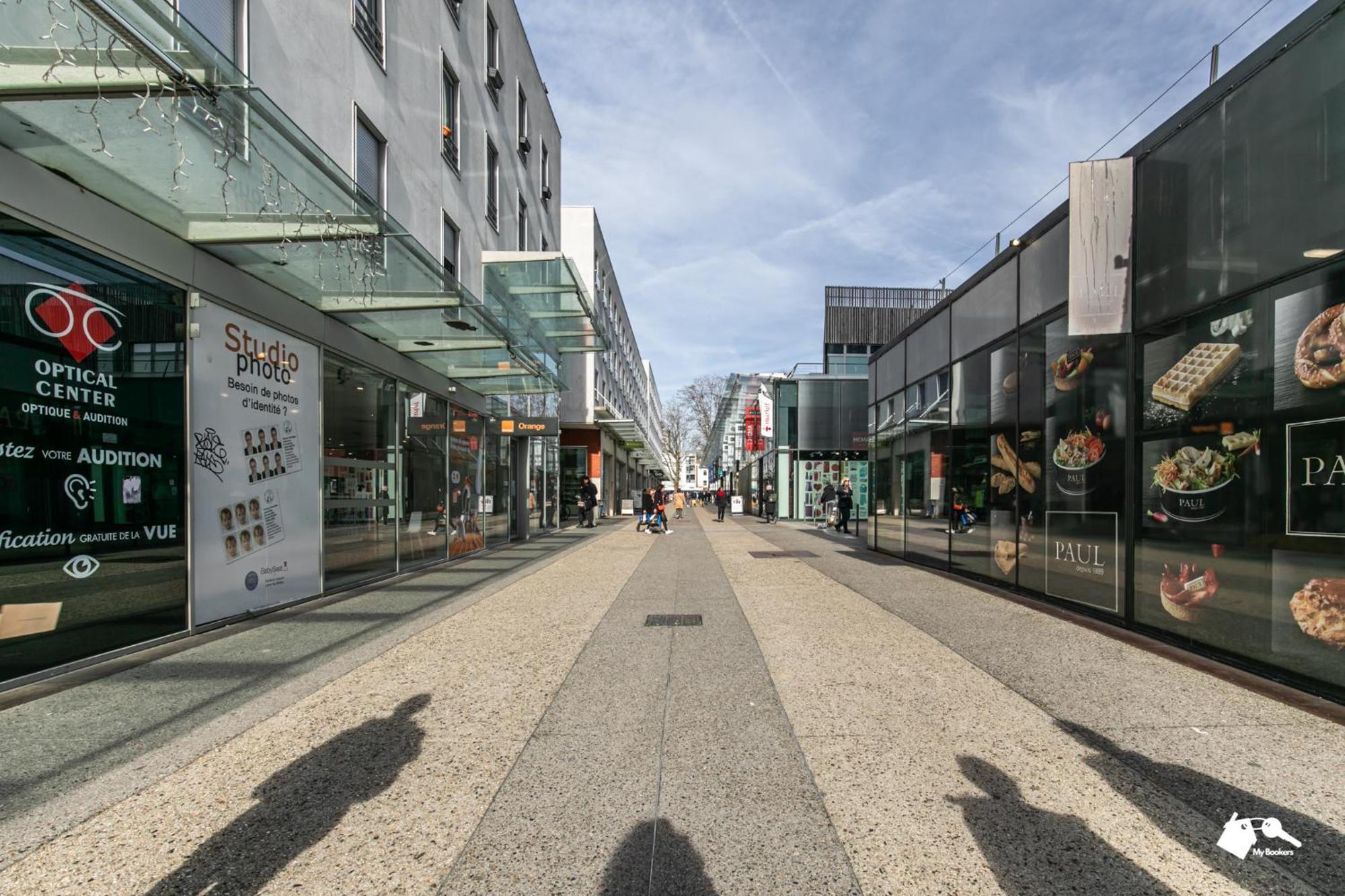 Mba Splendide Appart - Girardot - Montreuil Centre Экстерьер фото